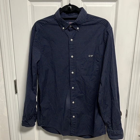 Vineyard Vines Other - VINEYARD vines men’s  classic fit tucker button down shirt size medium.